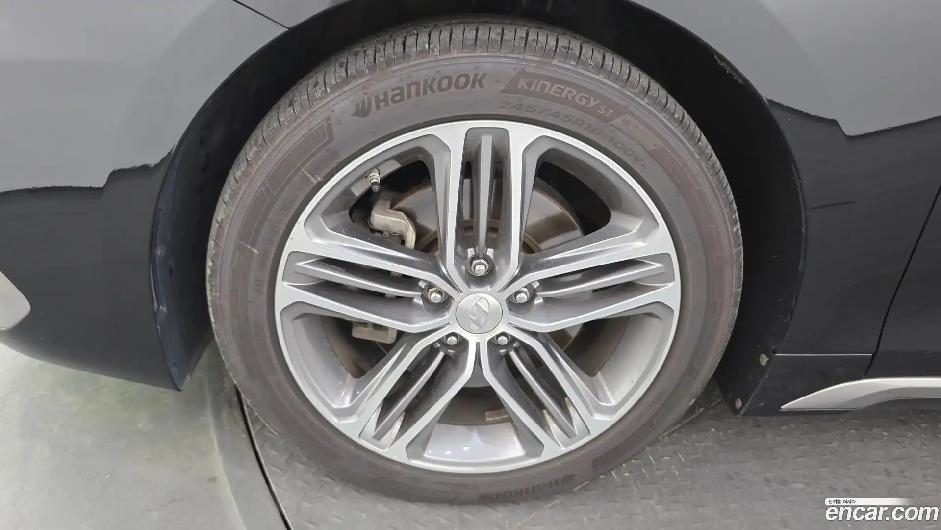 Grandeur Hyundai 2017.3-OUTER-005