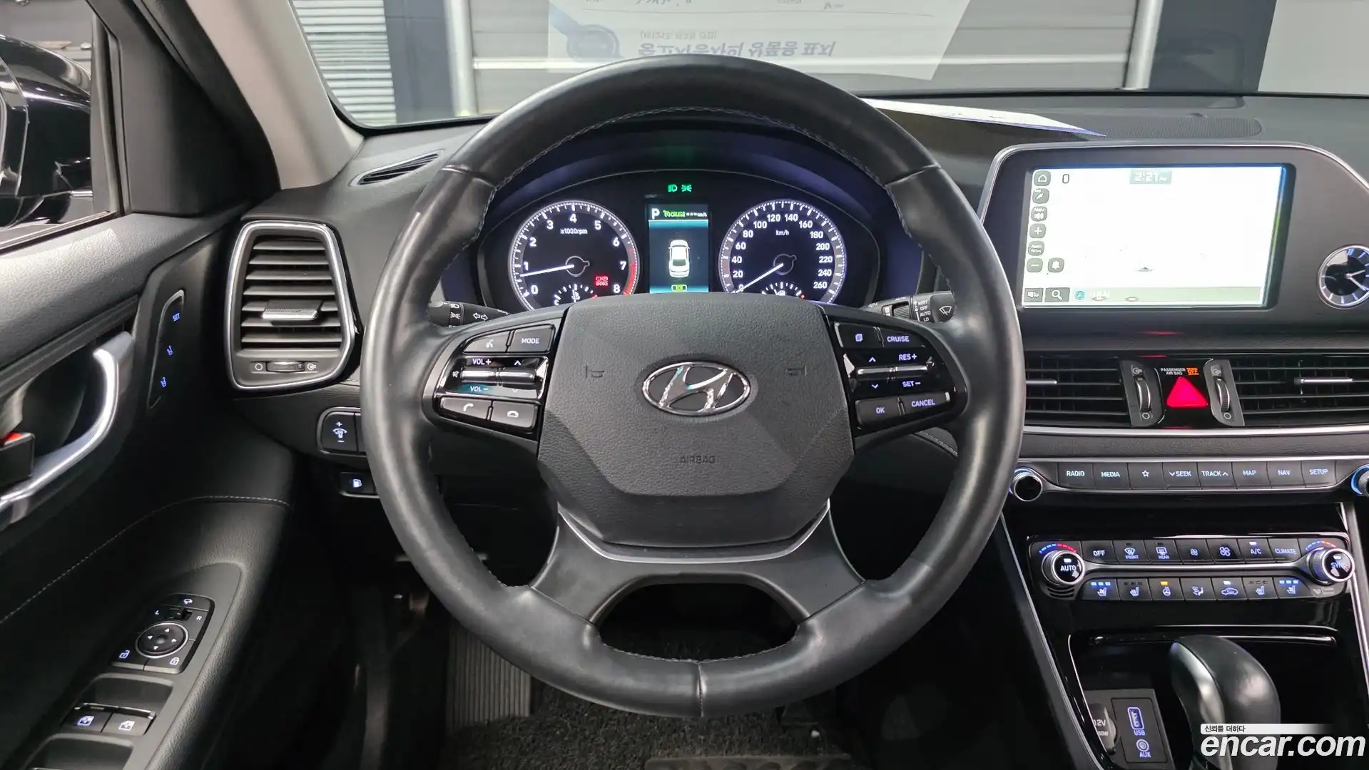 Grandeur Hyundai 2017.3-OPTION-016