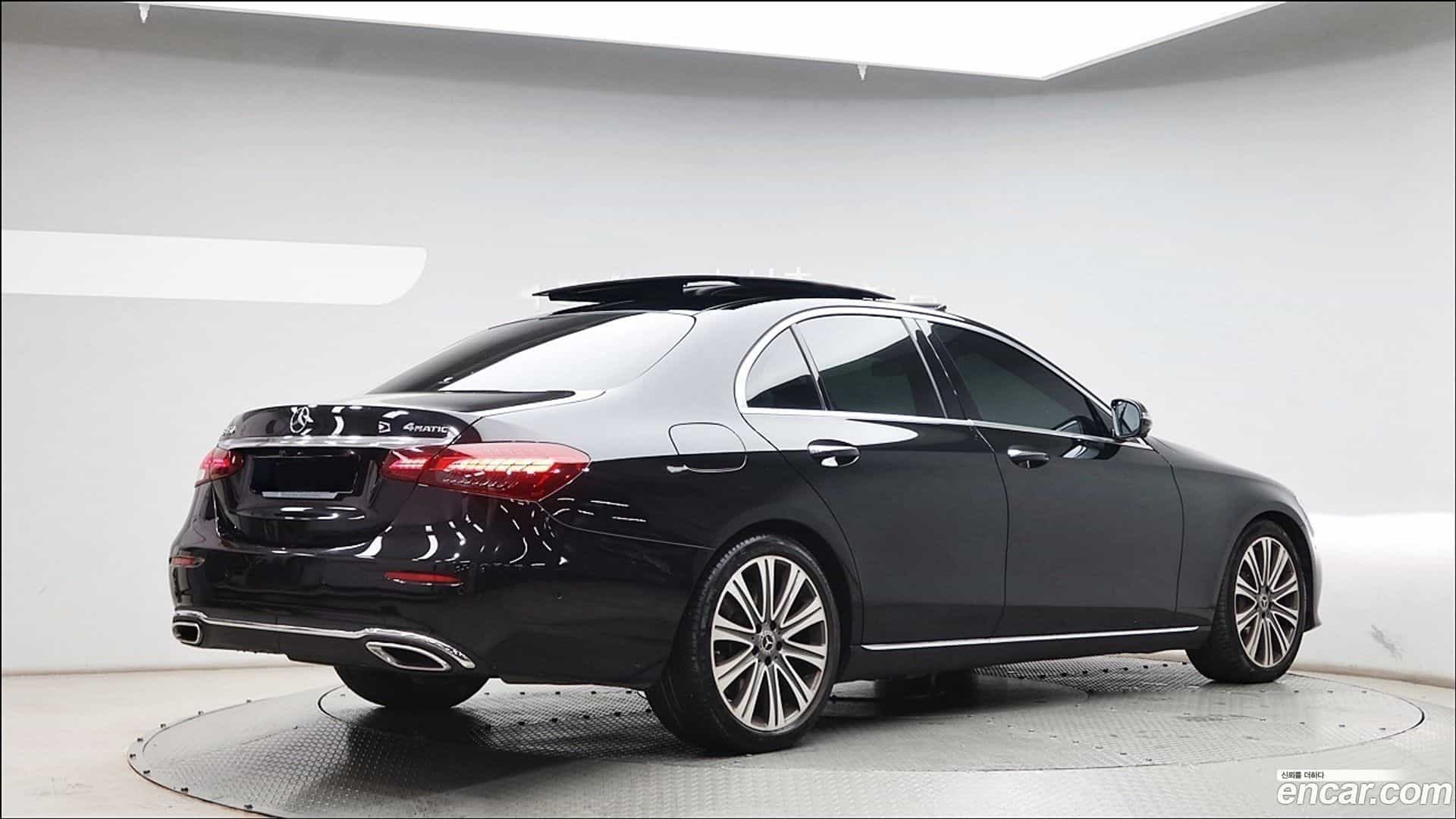 E-Class Mercedes-Benz 2021.2-OUTER-002
