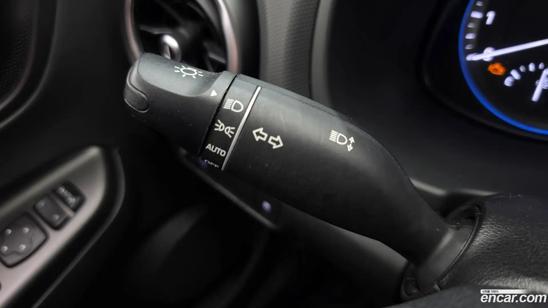 Kona Hyundai 2021.11-OPTION-024