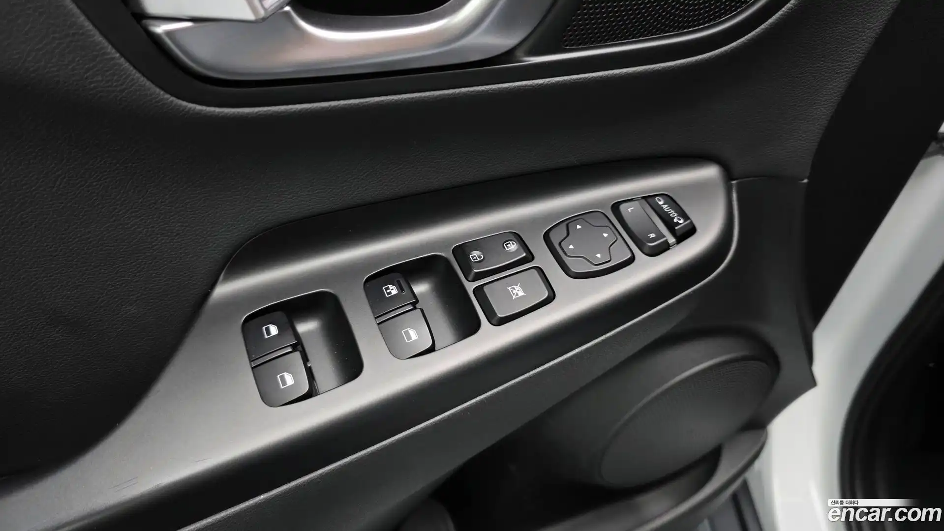 Kona Hyundai 2021.11-OPTION-042