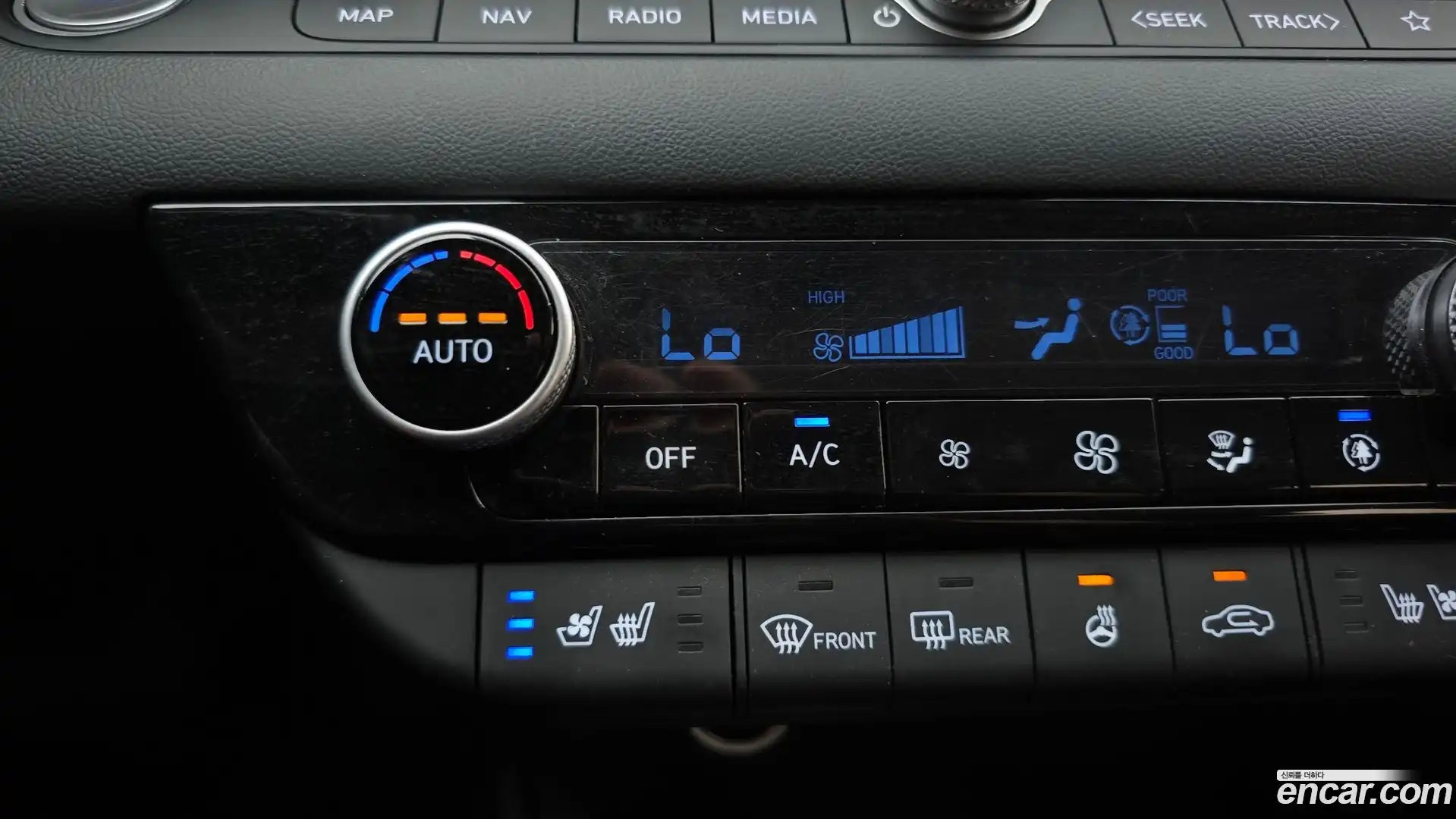 AVANTE Hyundai 2023.2-OPTION-020