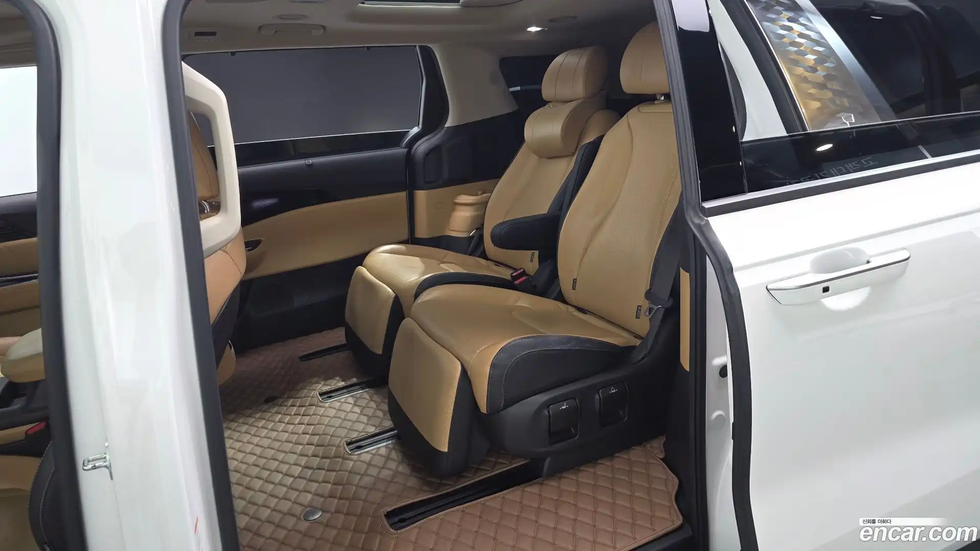 Canival Kia 2021.0-OPTION-016