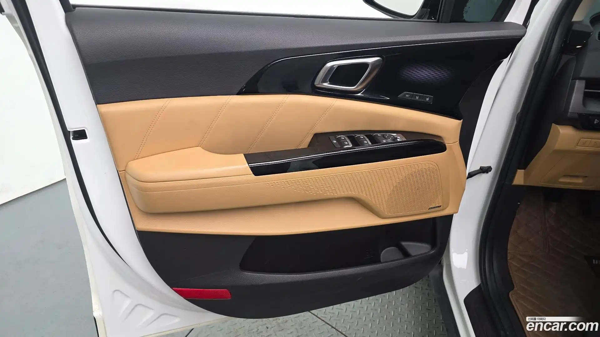 Canival Kia 2021.0-INNER-034