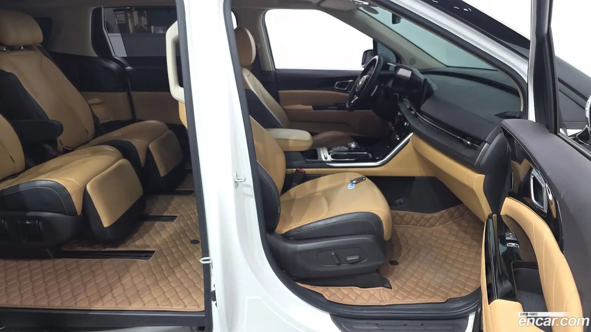 Canival Kia 2021.0-INNER-036