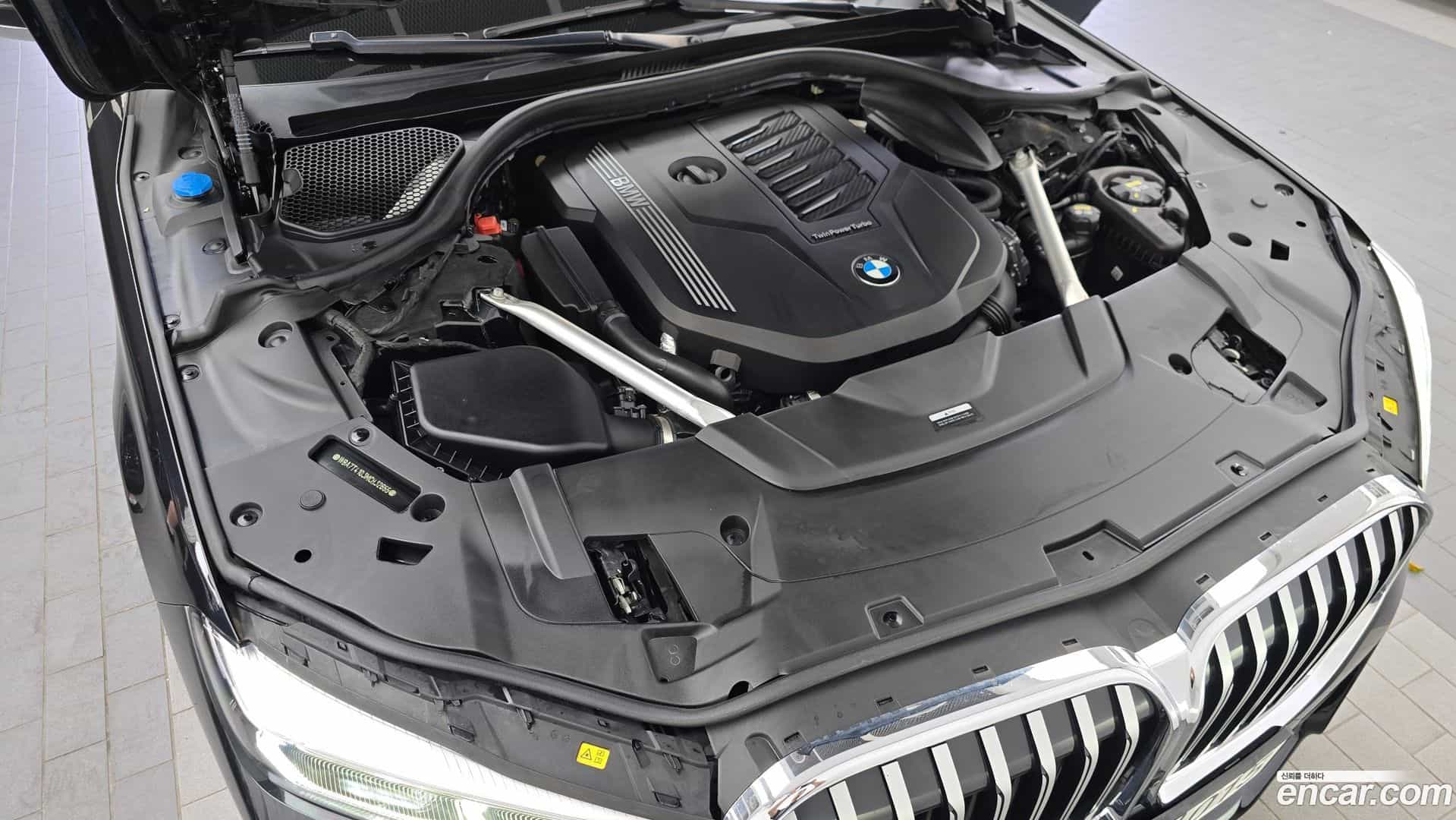 7-Series BMW 2021.6-OUTER-006