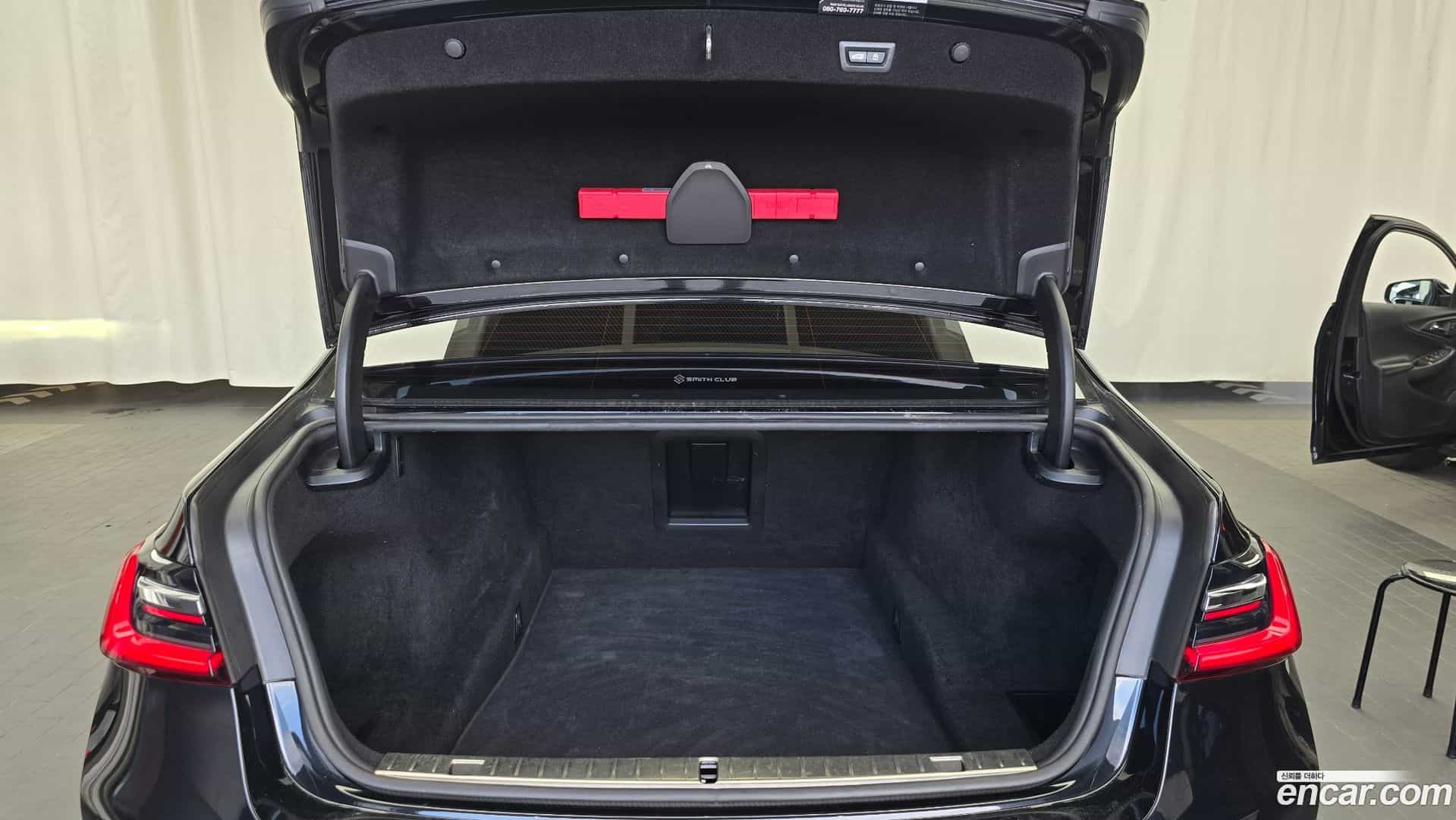 7-Series BMW 2021.6-OPTION-024