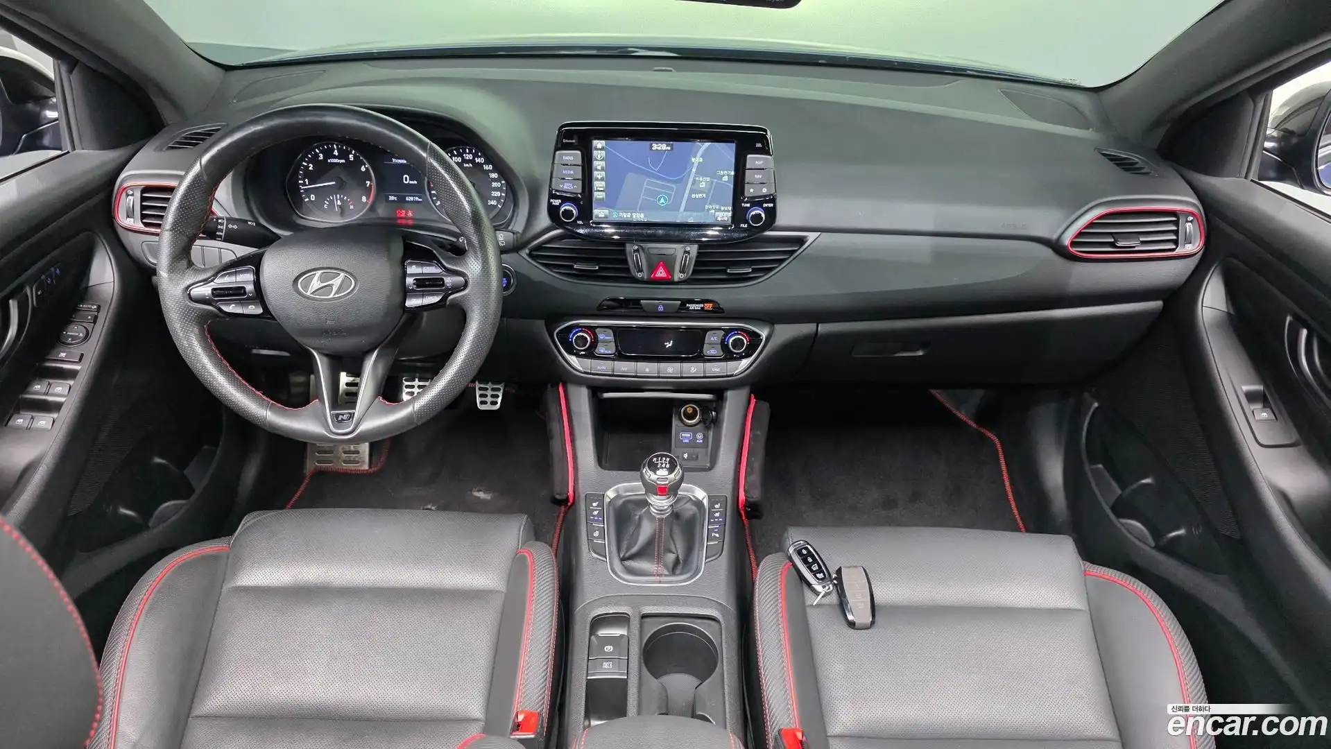 i30 Hyundai 2018.10-INNER-007