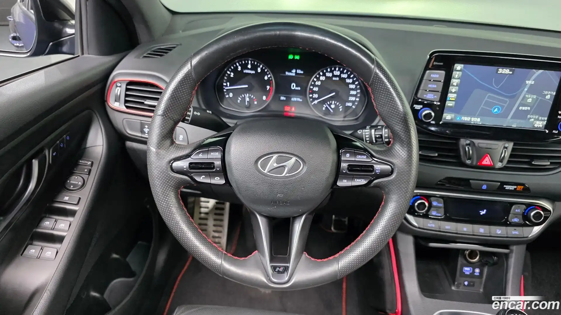 i30 Hyundai 2018.10-OPTION-017