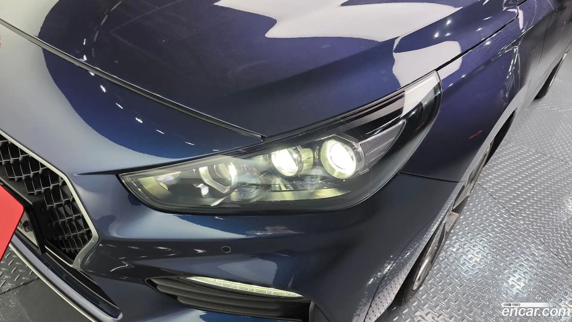i30 Hyundai 2018.10-OUTER-032