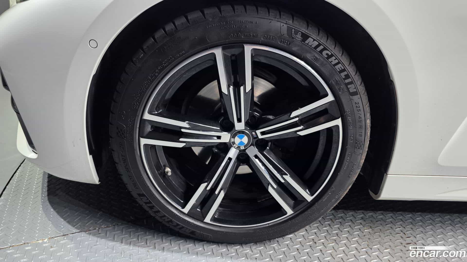 4-Series BMW 2021.6-OUTER-005