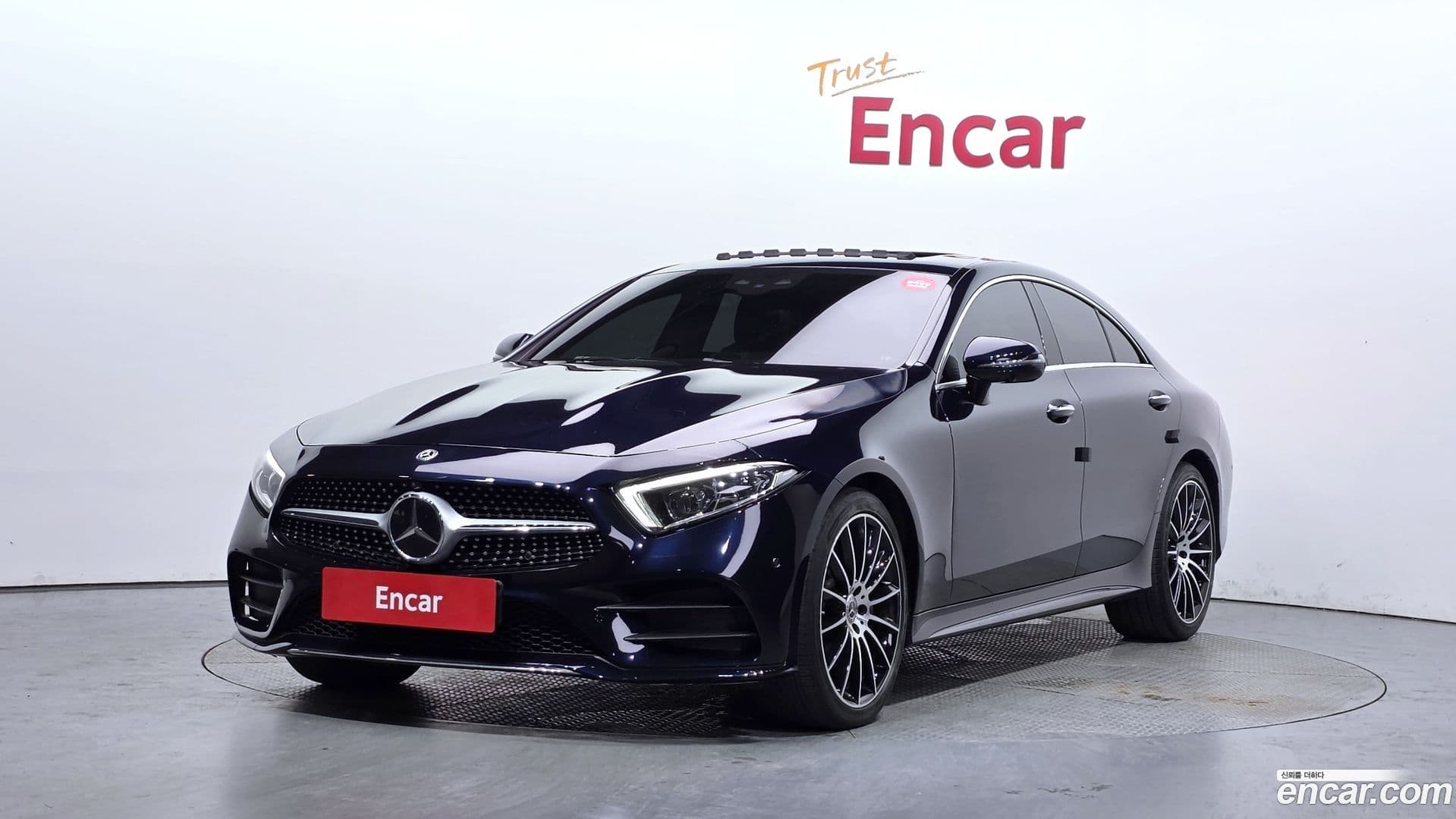 Main__Slider__Photo:CLS-Class Mercedes-Benz 2020.6-0