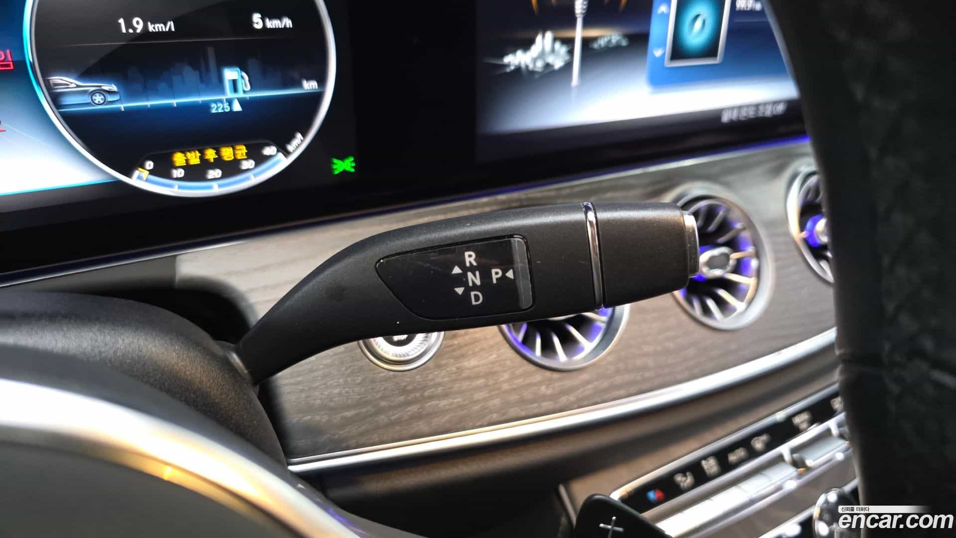 CLS-Class Mercedes-Benz 2020.6-INNER-009
