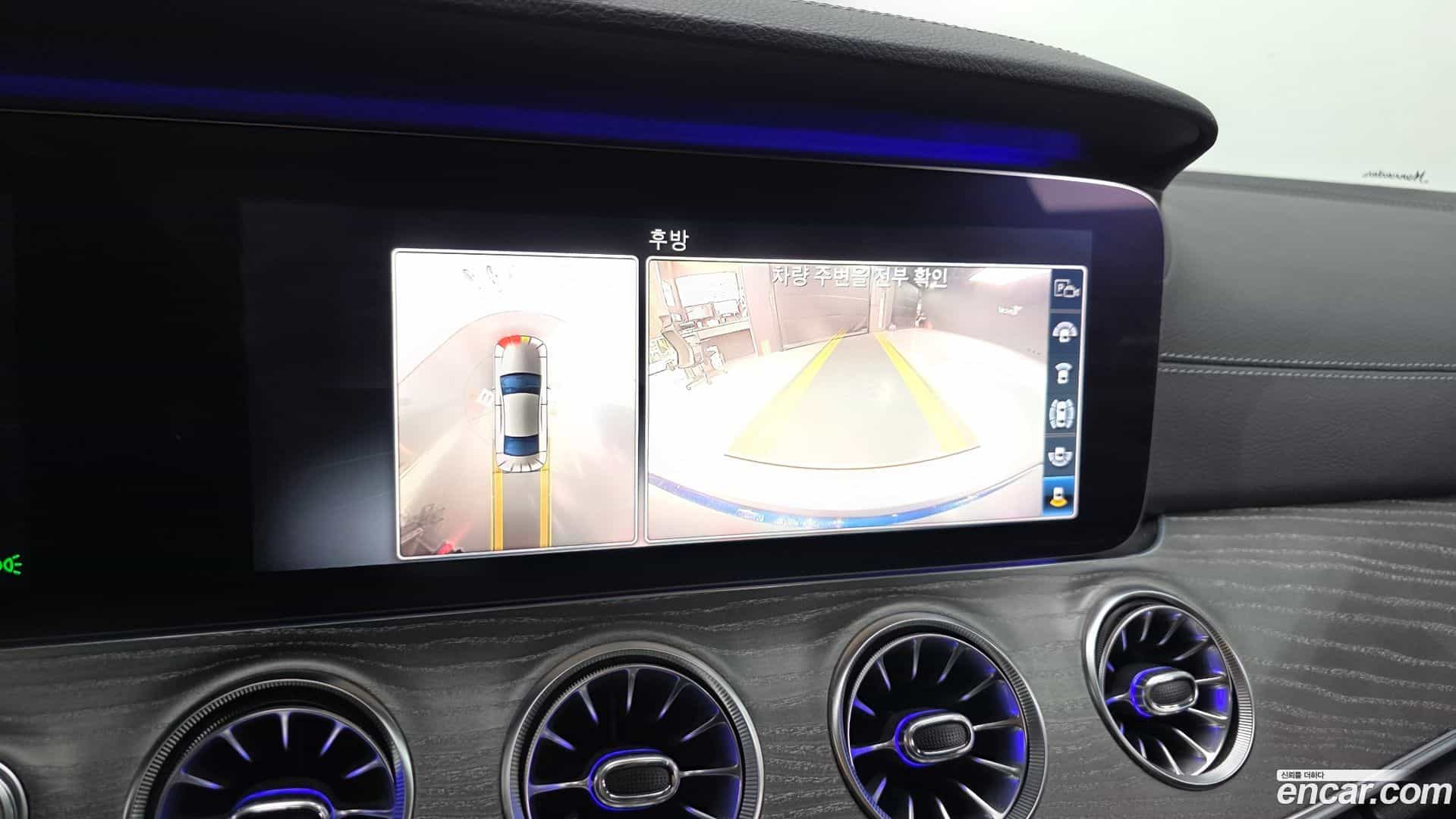 CLS-Class Mercedes-Benz 2020.6-OPTION-019