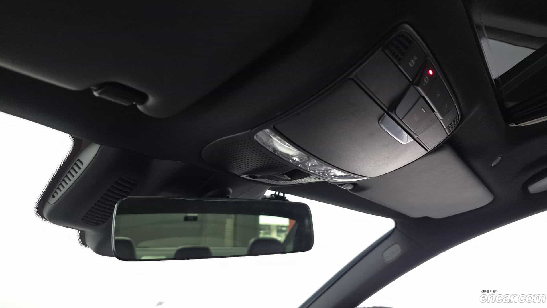 CLS-Class Mercedes-Benz 2020.6-OPTION-024