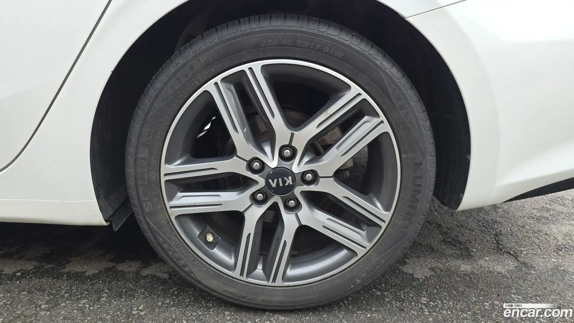 K3 Kia 2019.0-OUTER-031