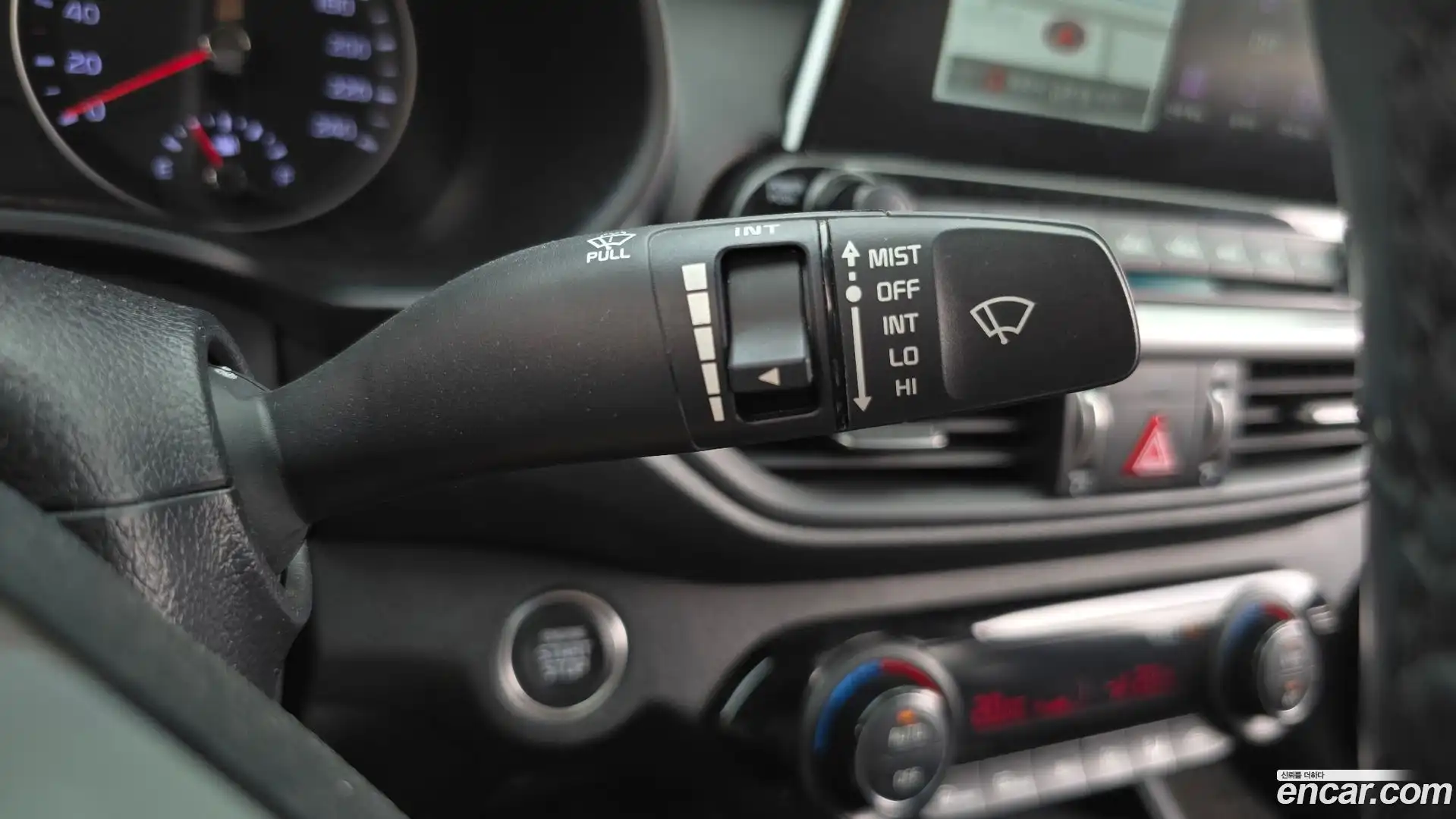 K3 Kia 2019.0-OPTION-041