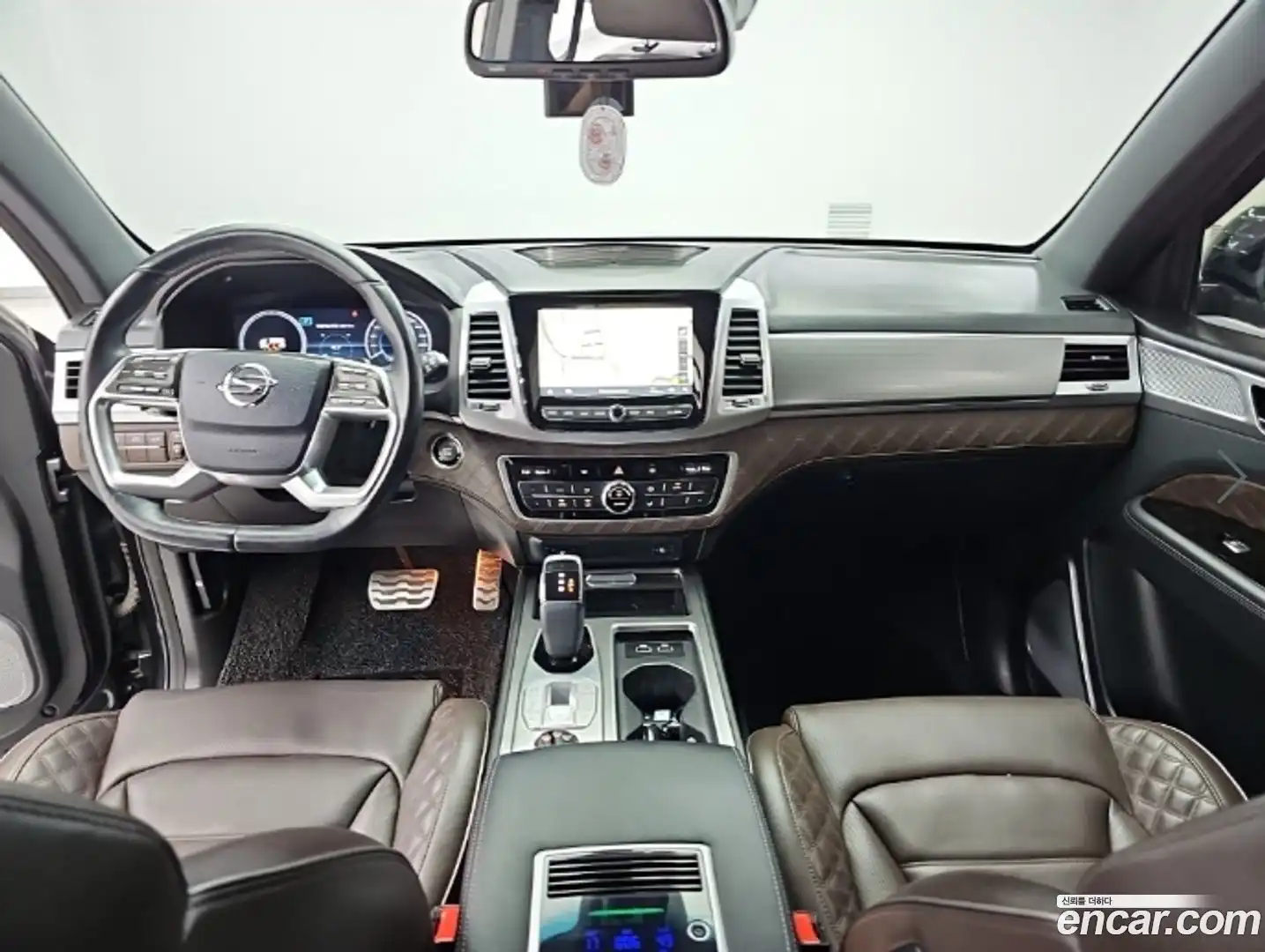 Rexton KG Mobility 2021.11-INNER-007