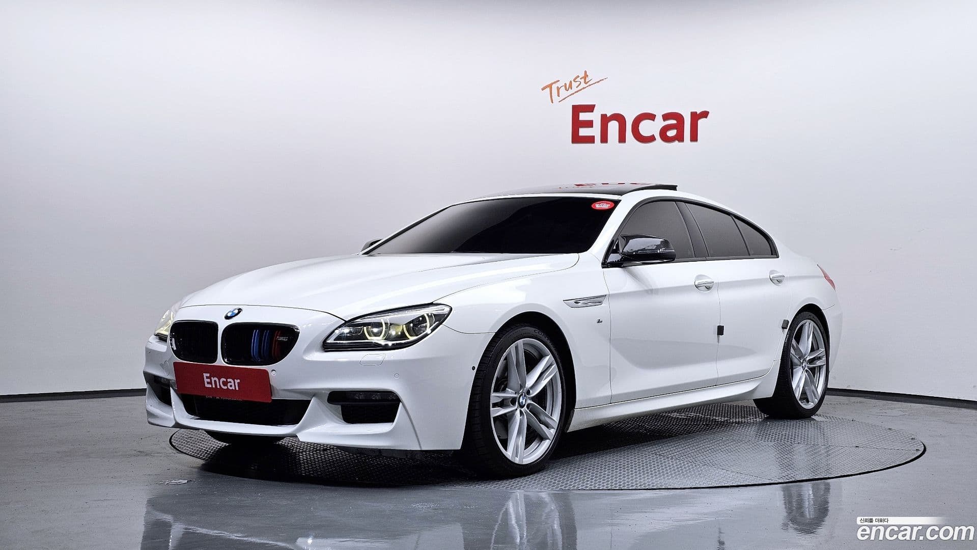 Main__Slider__Photo:6-Series BMW 2016.2-0