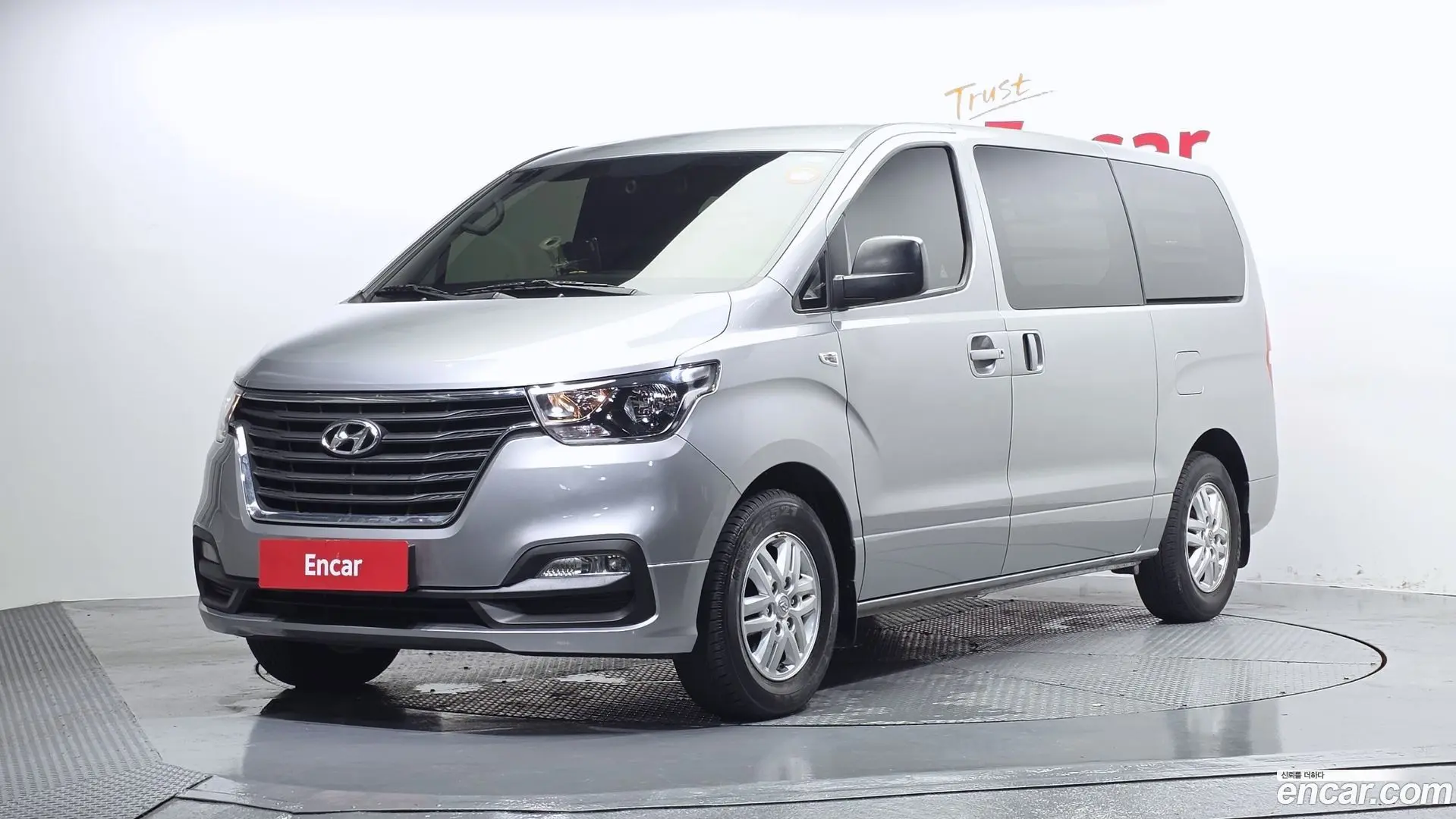 Main__Slider__Photo:Starex Hyundai 2020.11-0