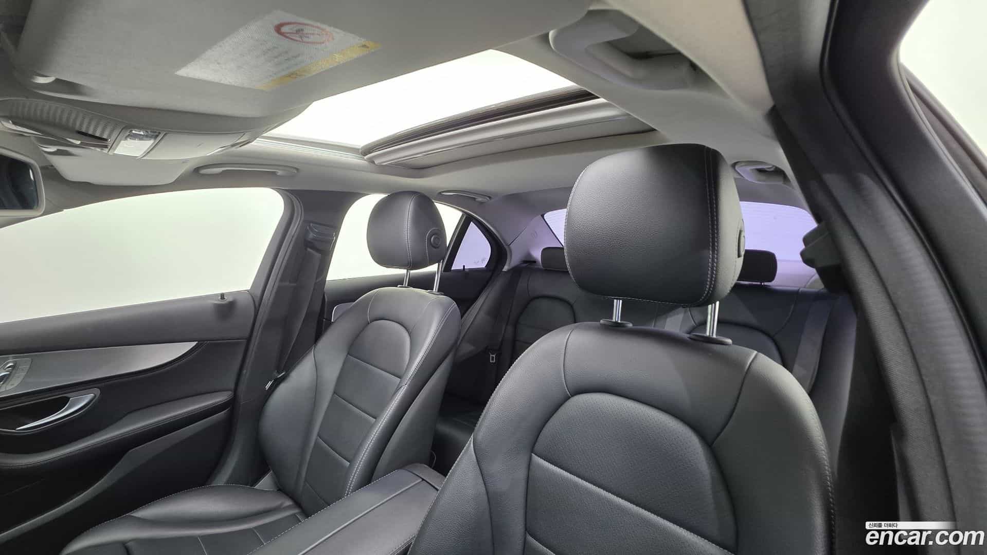 C-Class Mercedes-Benz 2015.2-OPTION-015