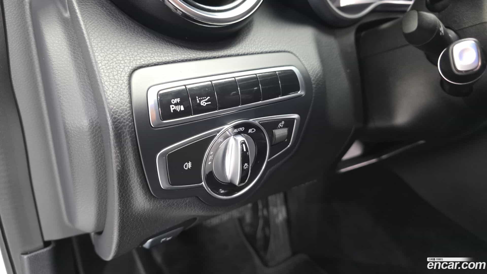 C-Class Mercedes-Benz 2015.2-OPTION-018