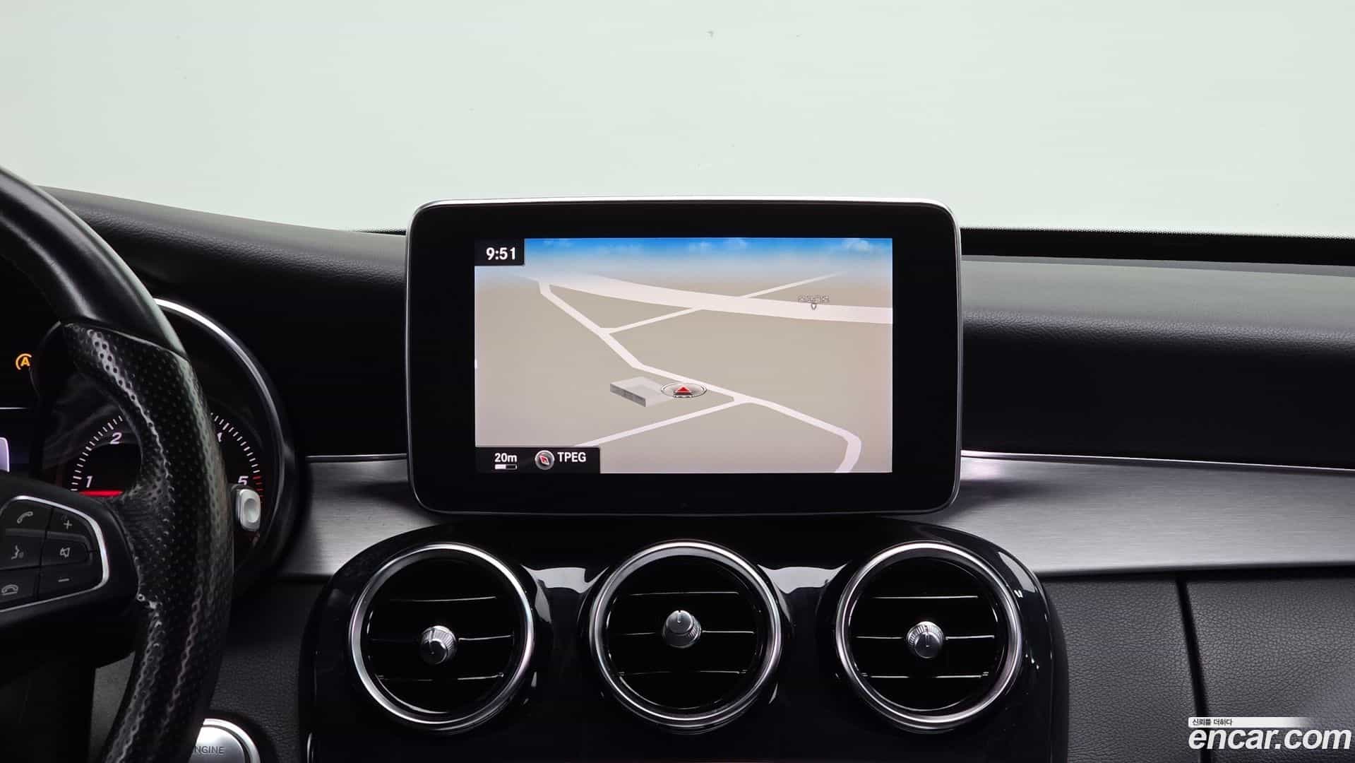 C-Class Mercedes-Benz 2015.2-OPTION-021