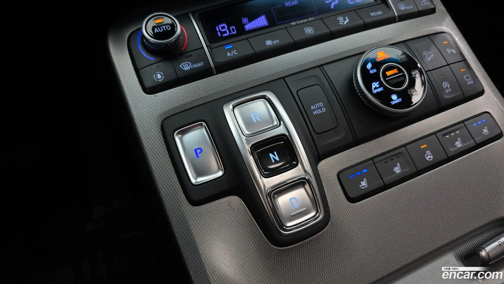Palisade Hyundai 2019.2-INNER-009