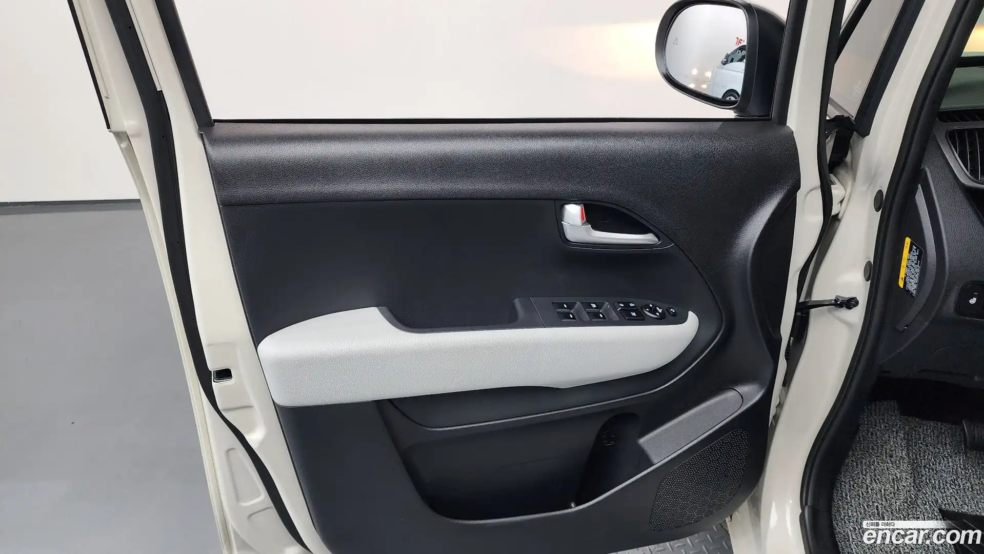 RAY Kia 2026.5-INNER-034