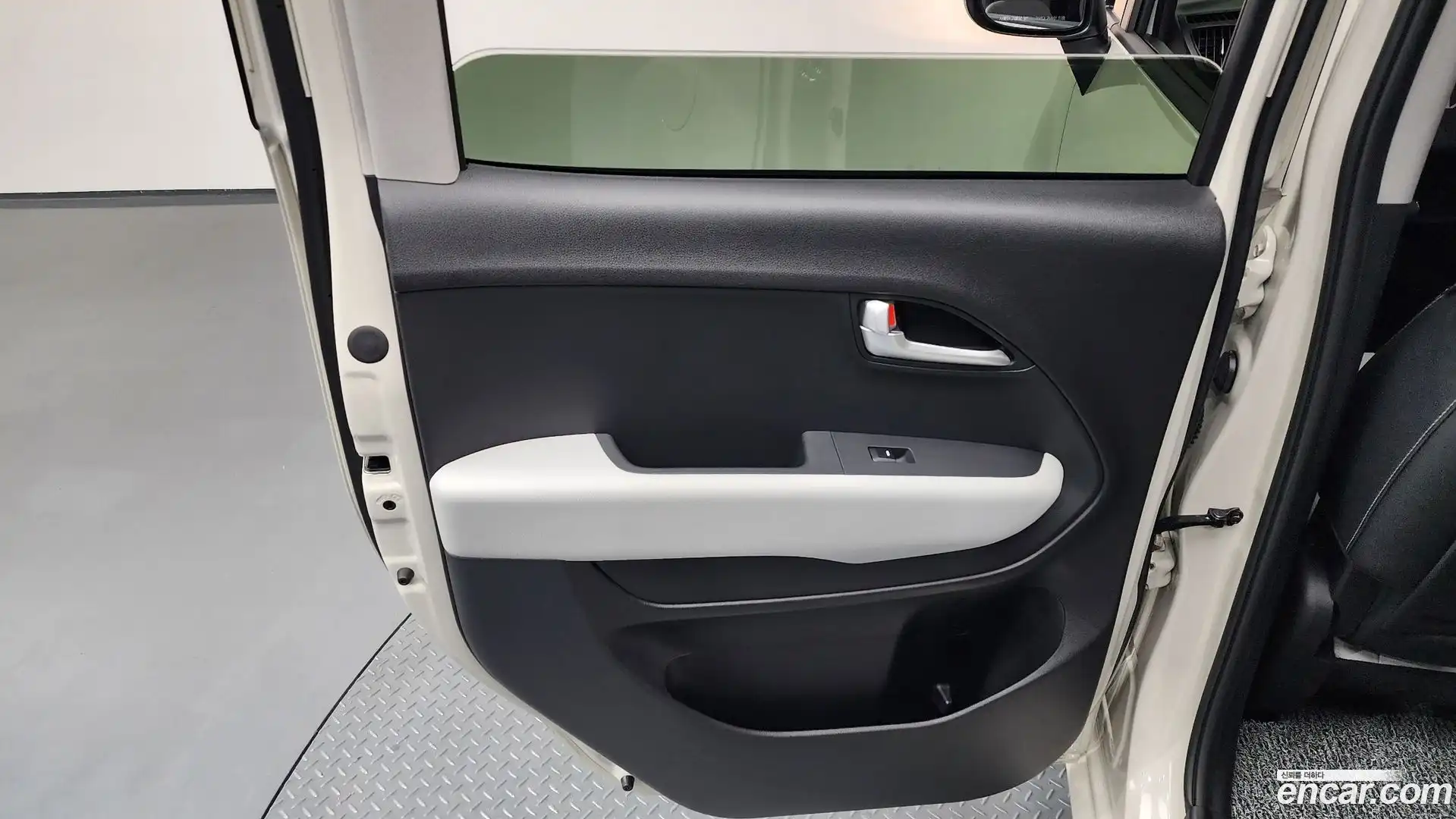 RAY Kia 2026.5-INNER-035