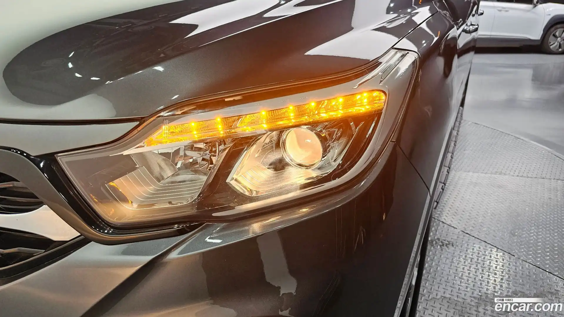 Rexton KG Mobility 2019.1-OUTER-032