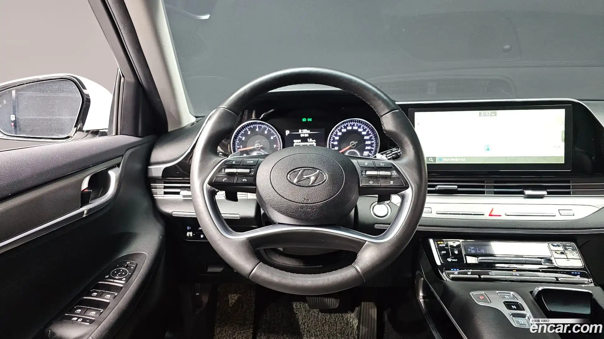 Grandeur Hyundai 2021.10-OPTION-017