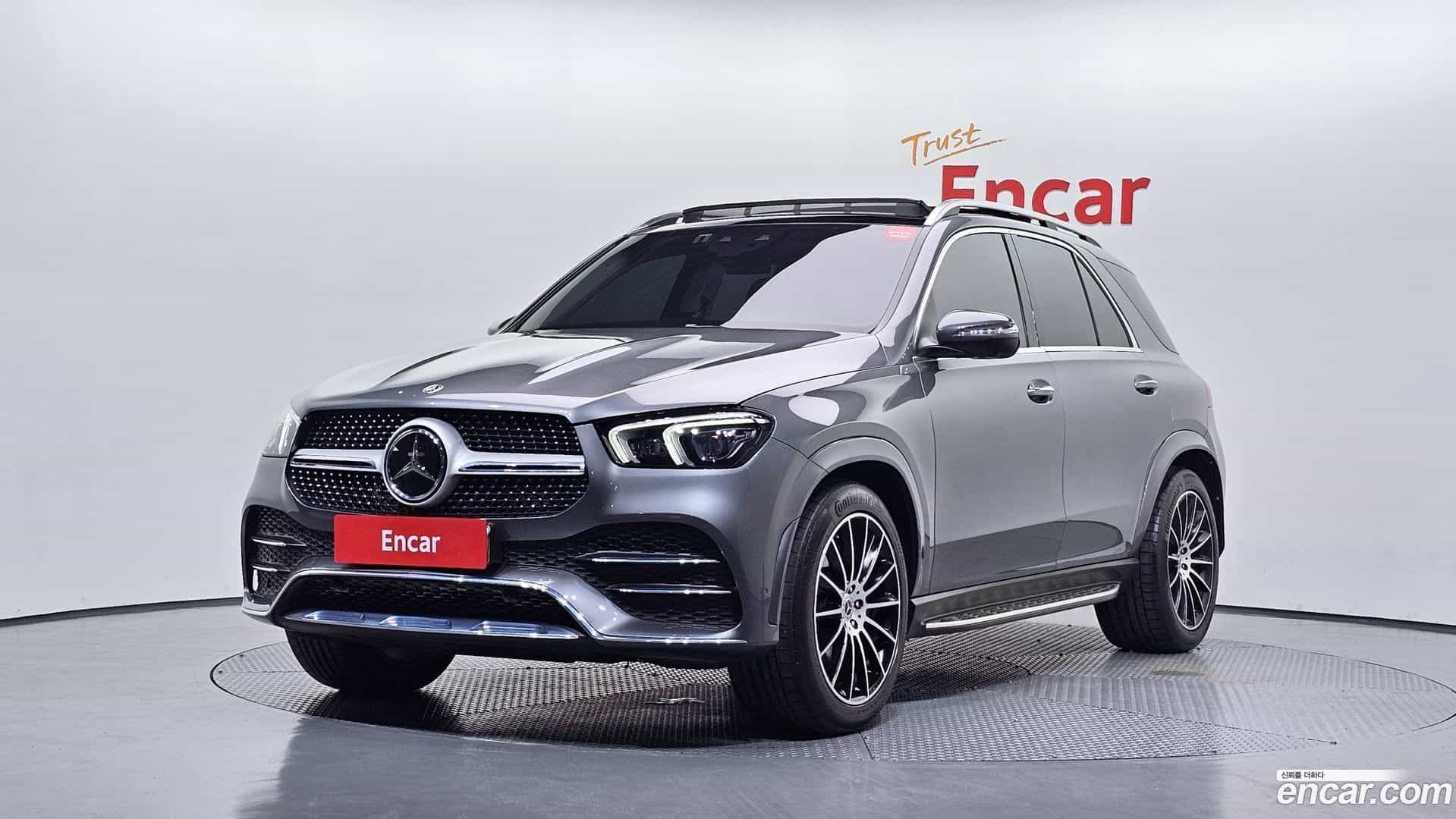GLE-Class Mercedes-Benz 2023.3-OUTER-001