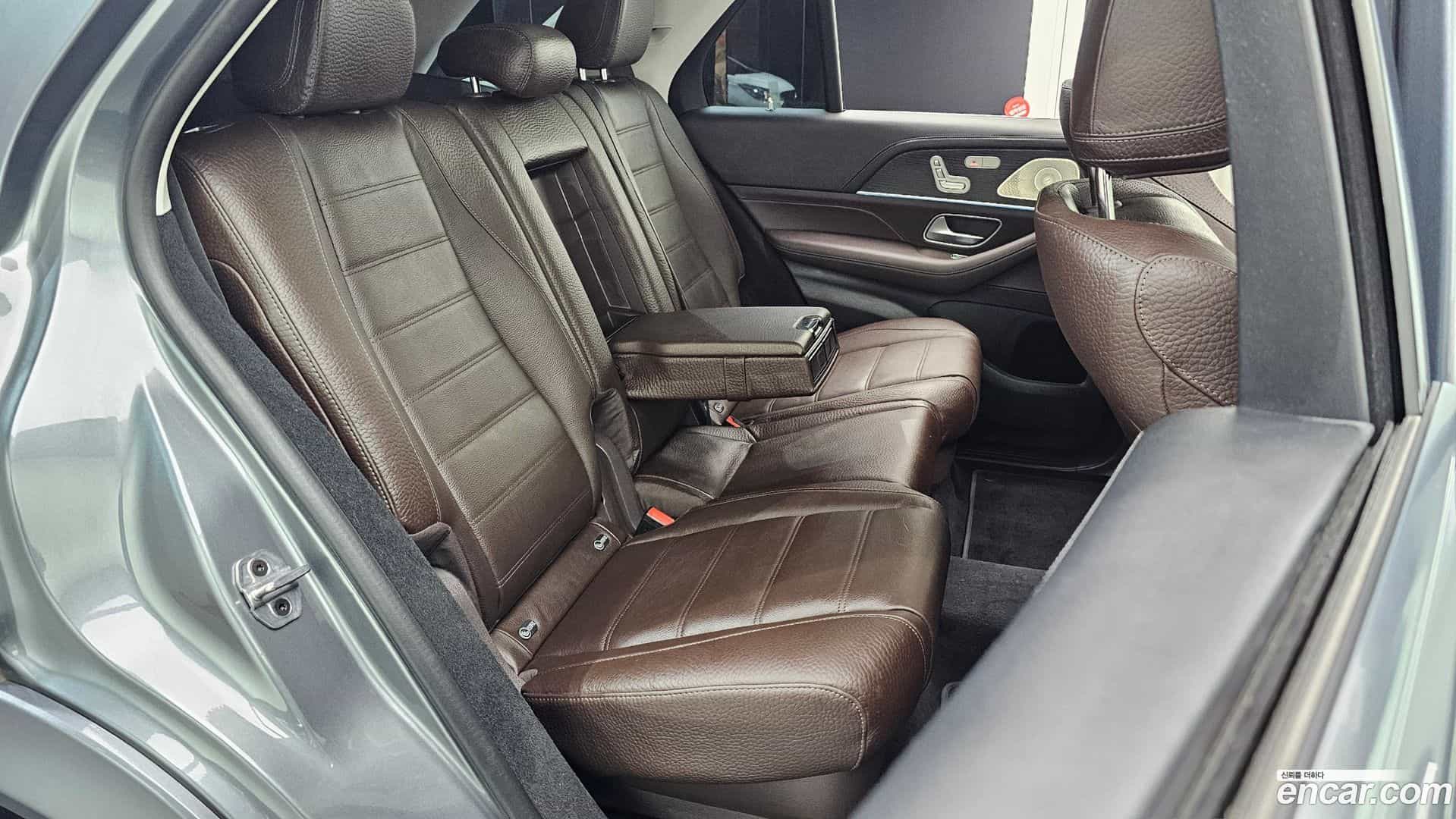 GLE-Class Mercedes-Benz 2023.3-OPTION-015