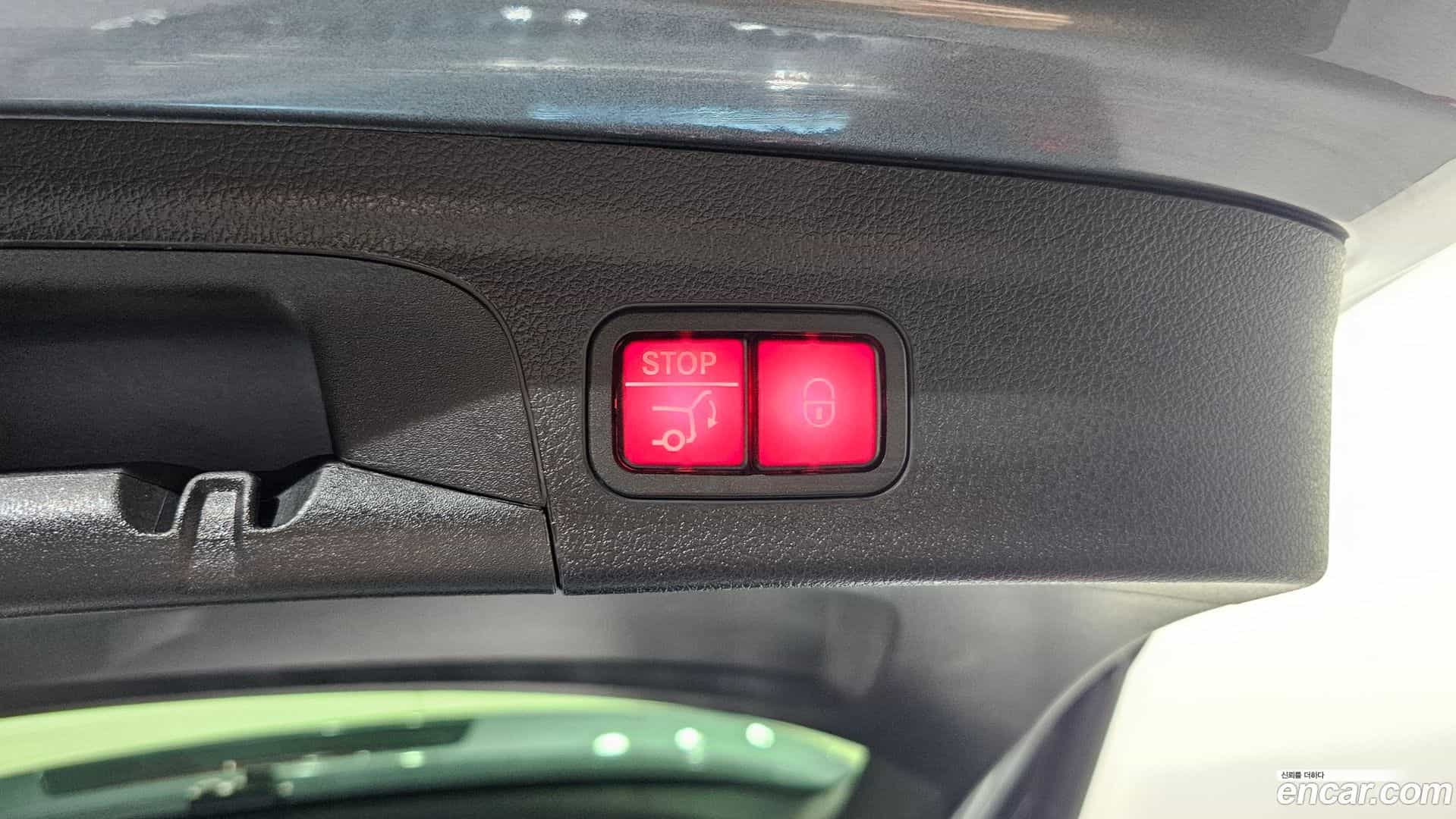GLE-Class Mercedes-Benz 2023.3-OPTION-024