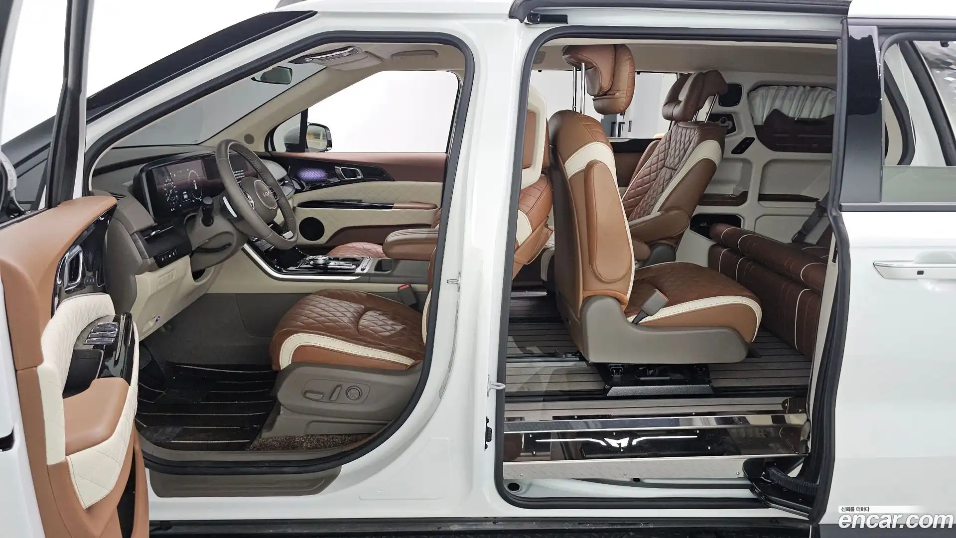 Canival Kia 2023.2-OPTION-021