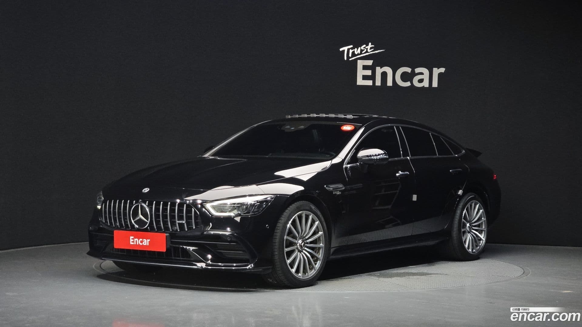 Main__Slider__Photo:AMG GT Mercedes-Benz 2021.10-0