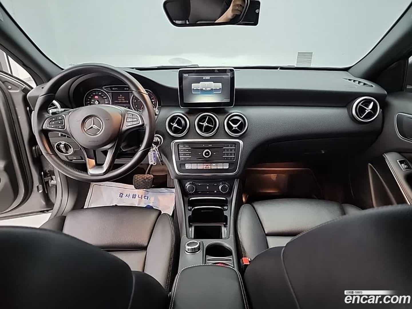 A-Class Mercedes-Benz 2016.4-INNER-007