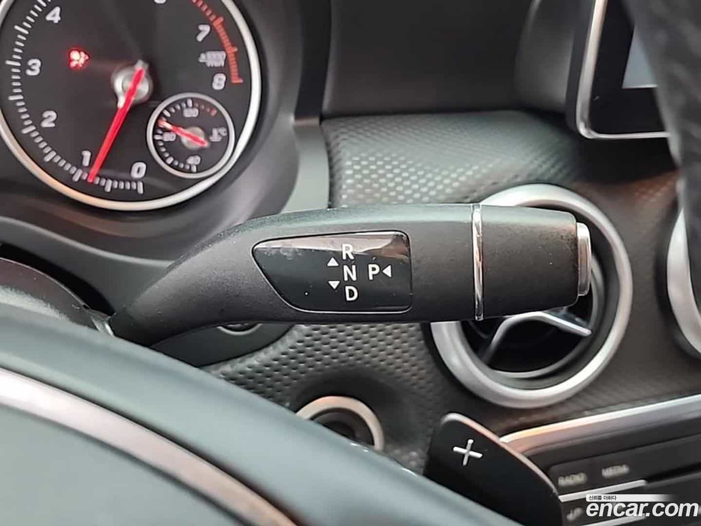 A-Class Mercedes-Benz 2016.4-INNER-008