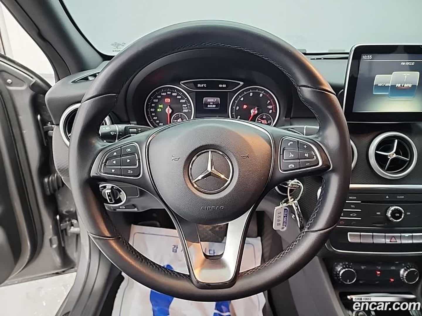 A-Class Mercedes-Benz 2016.4-INNER-009