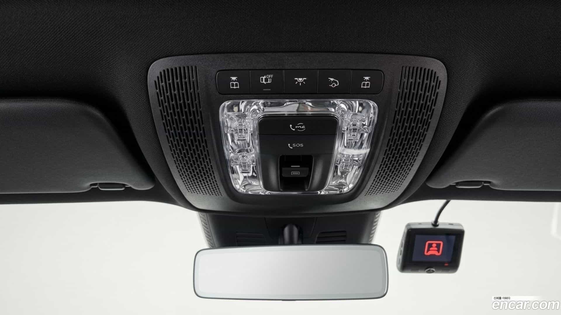 GLB-Class Mercedes-Benz 2025.4-OPTION-016