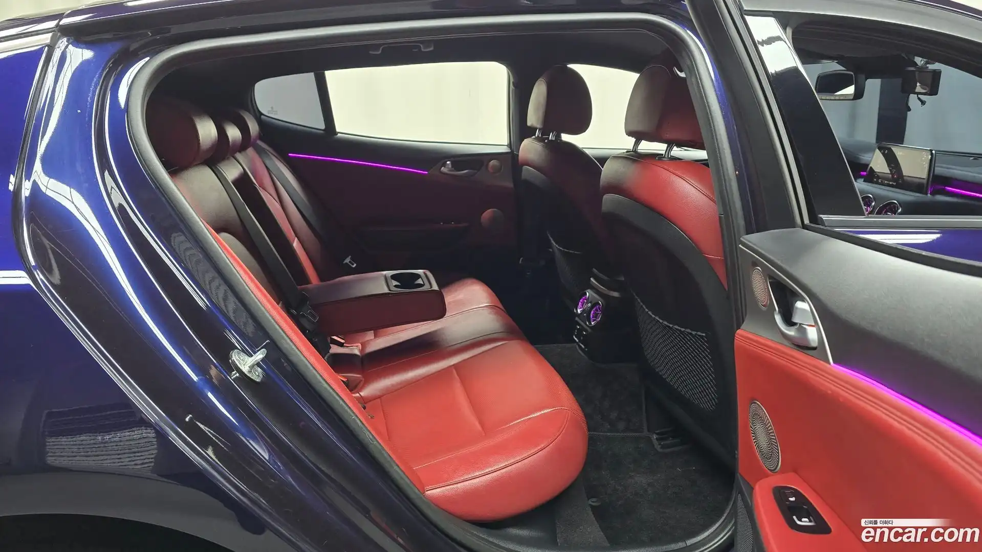 Stinger Kia 2019.6-OPTION-015