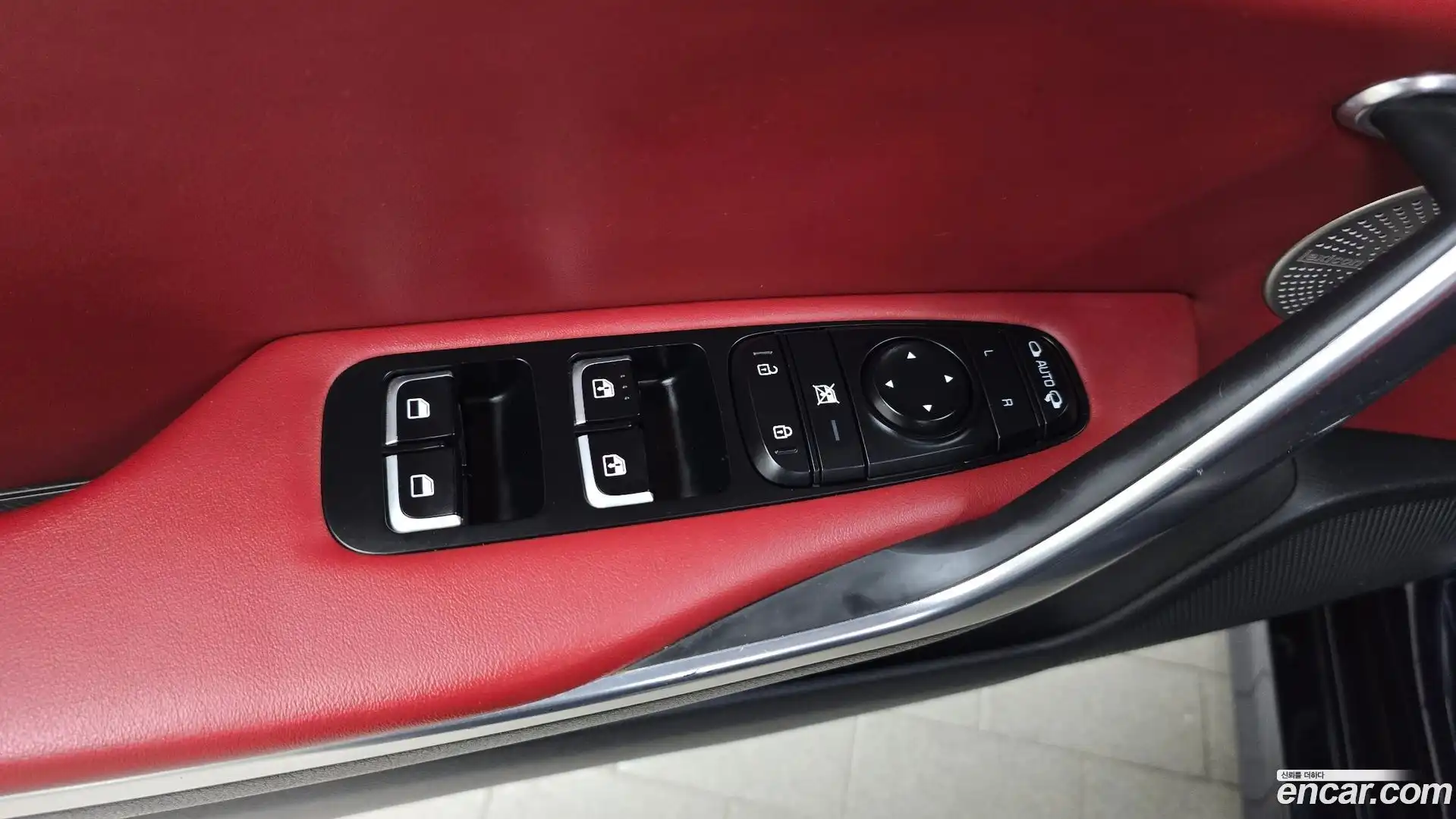Stinger Kia 2019.6-OPTION-022
