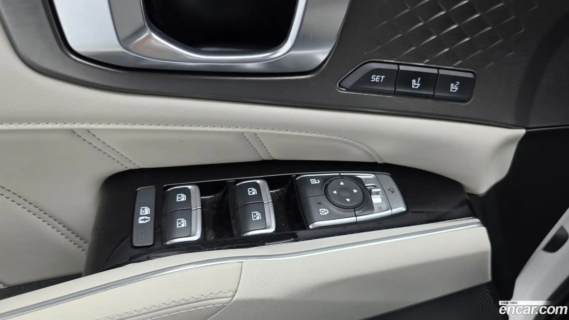 Sorento Kia 2022.10-OPTION-040