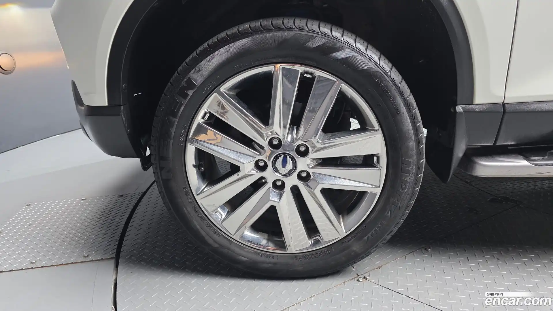 Rexton KG Mobility 2019.3-OUTER-005