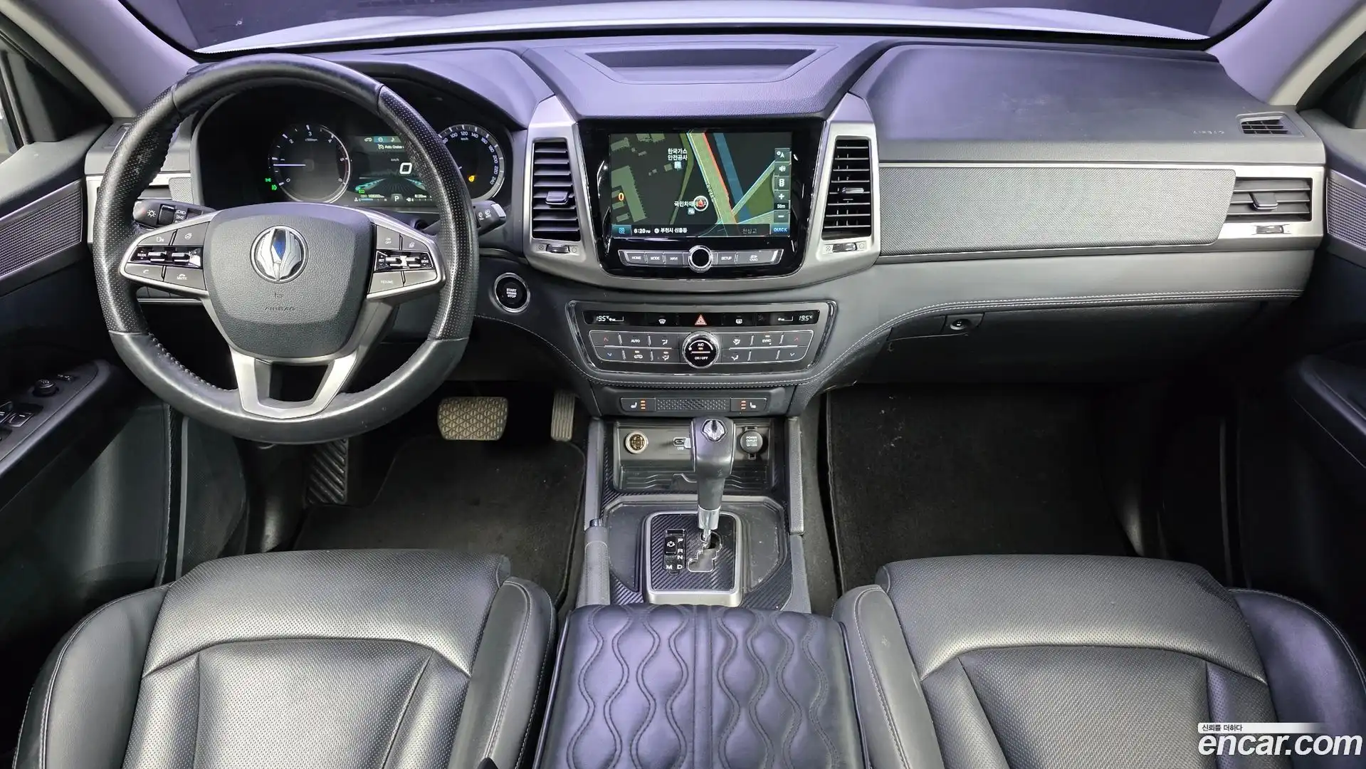 Rexton KG Mobility 2019.3-INNER-007