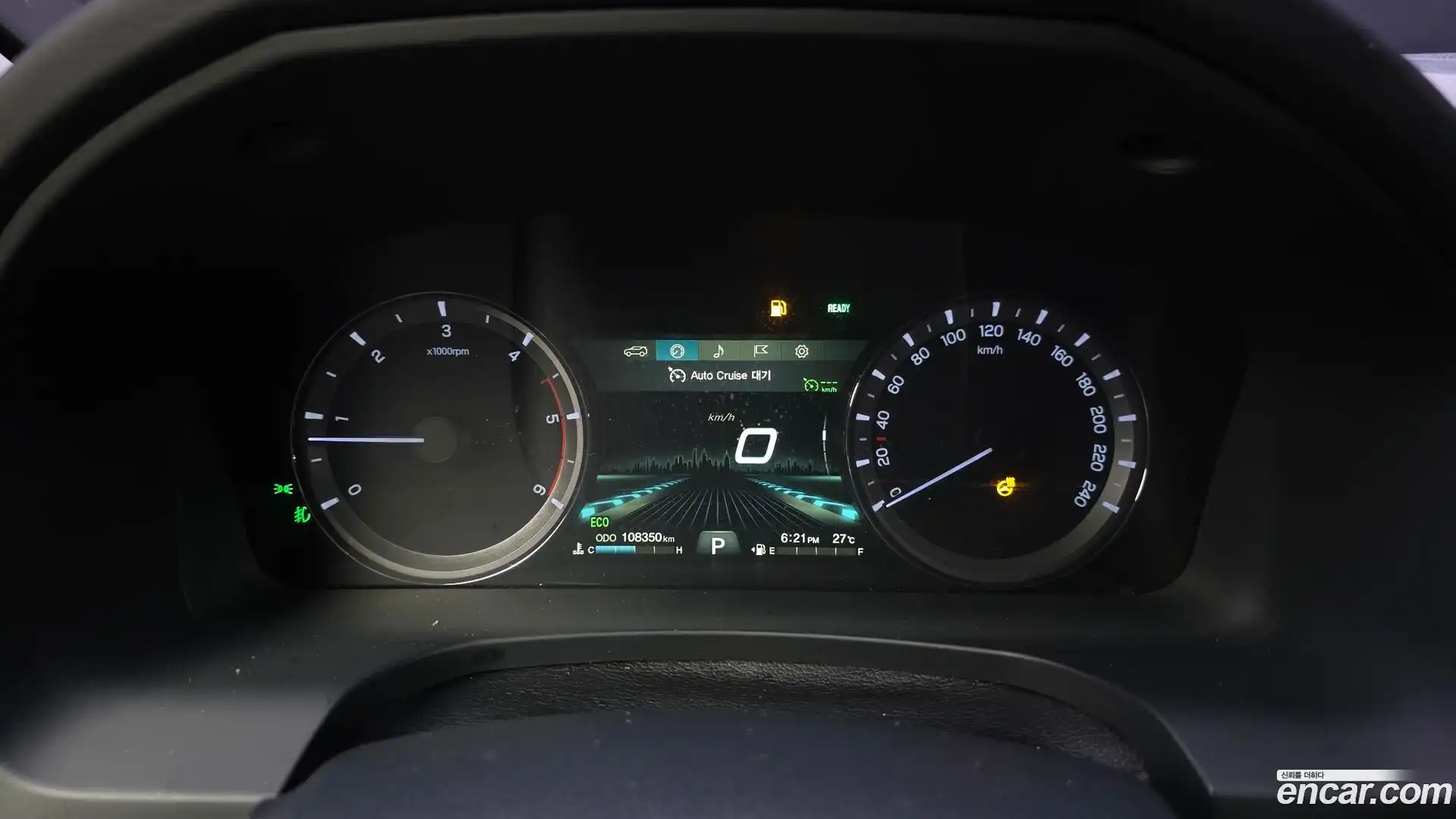 Rexton KG Mobility 2019.3-INNER-008