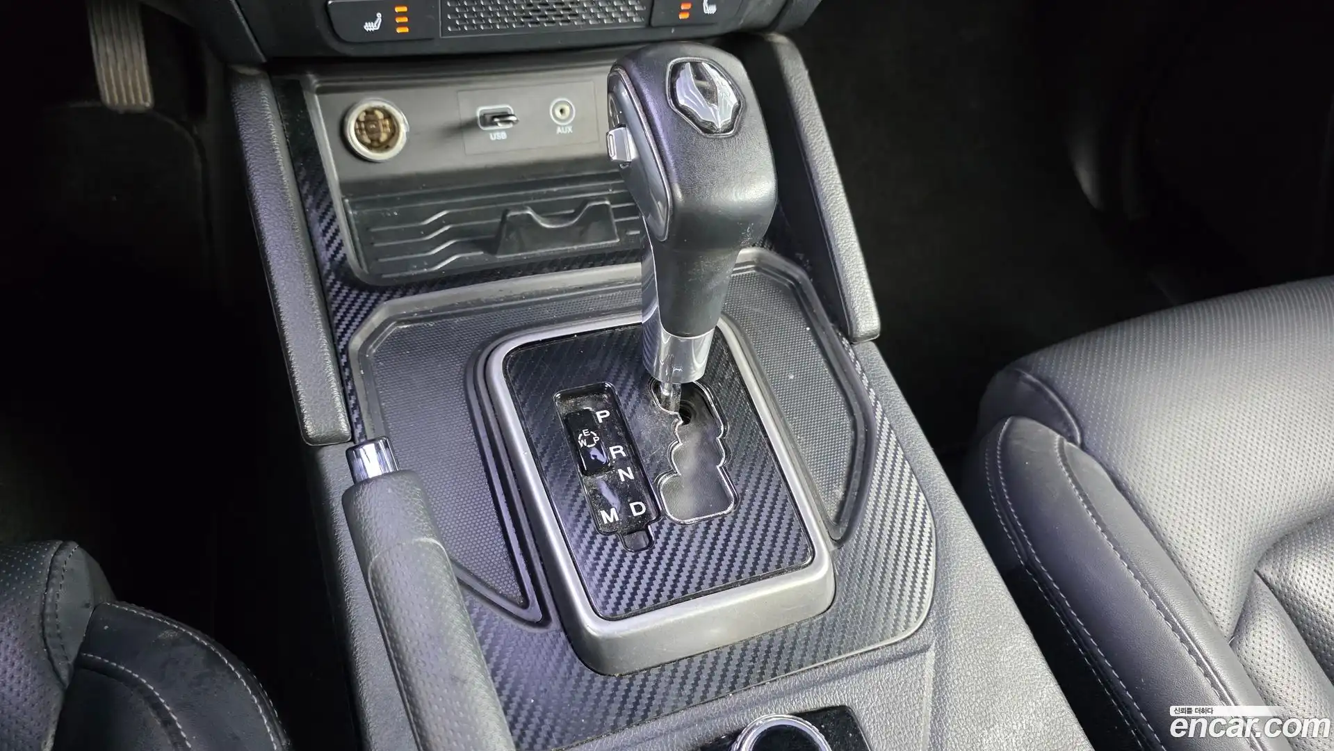 Rexton KG Mobility 2019.3-INNER-009