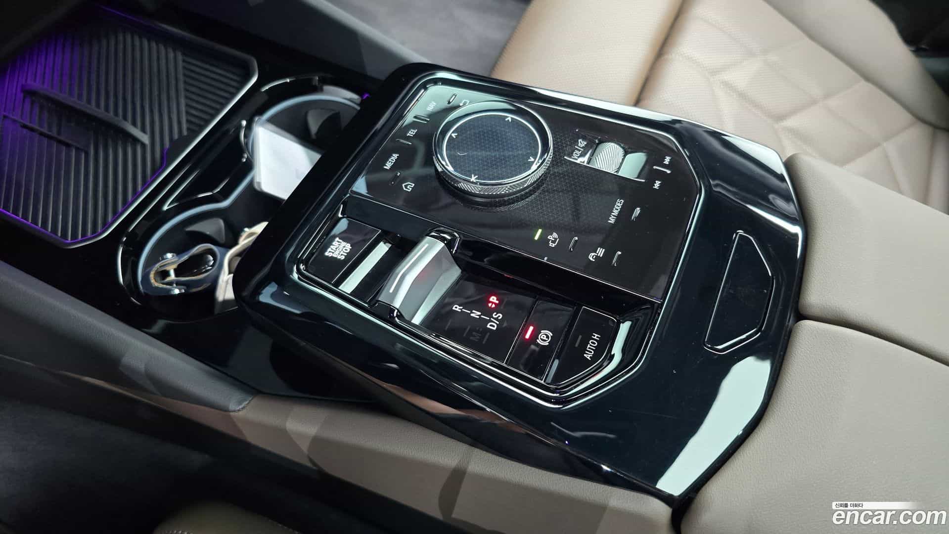 5-Series BMW 2023.11-INNER-009