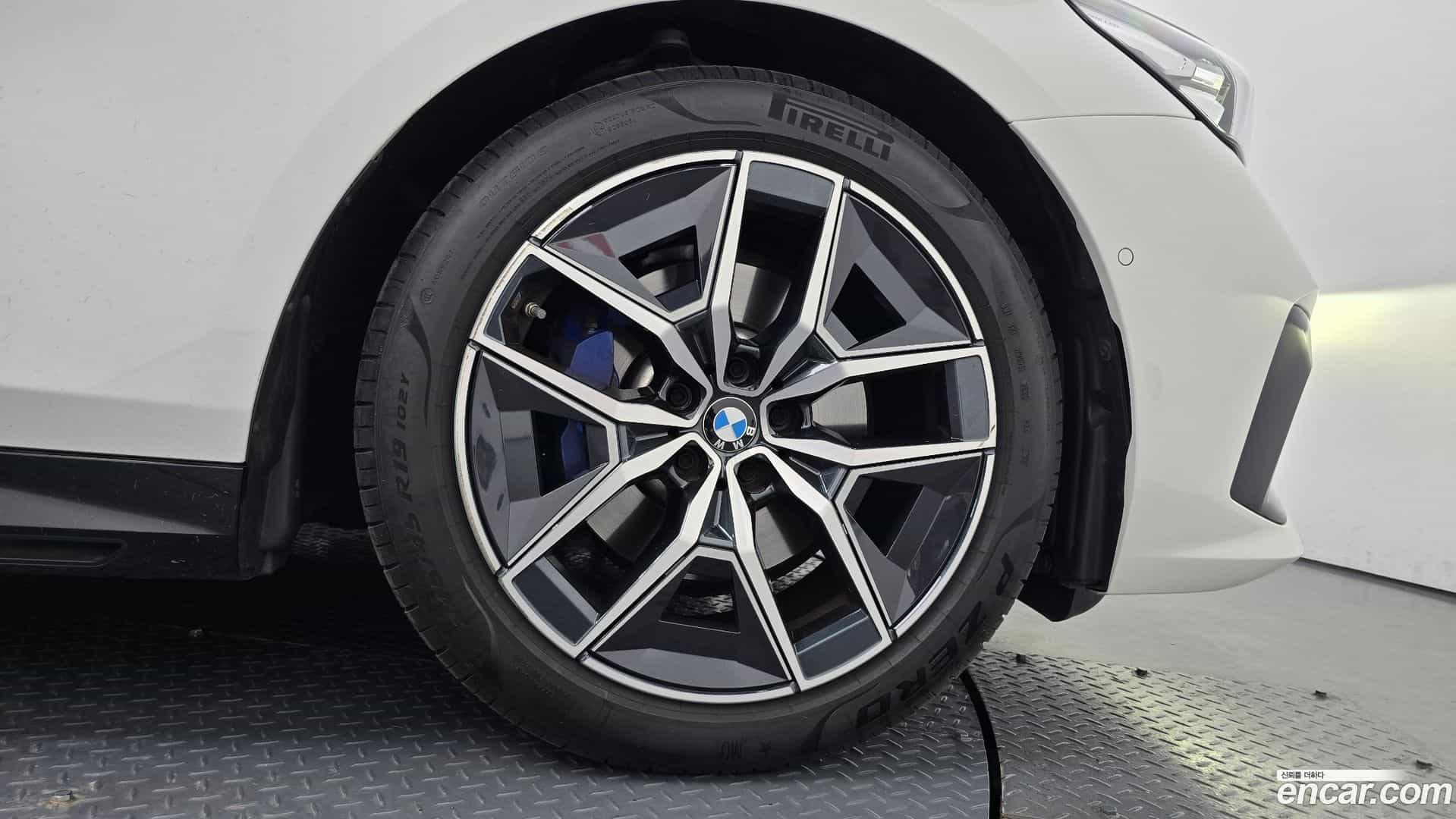 5-Series BMW 2023.11-OUTER-031